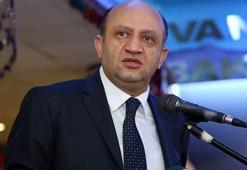 Bakan Işık NATO'da FETÖ'yü anlatan kitaplar dağıttı