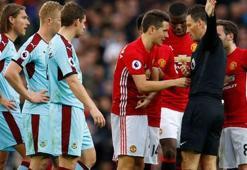 Manchester United dünyaları kaçırdı!