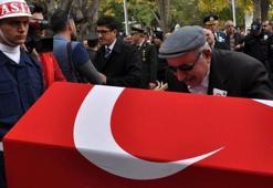 Şehit uzman çavuş son yolculuğuna uğurlandı
