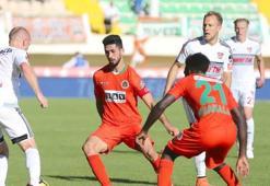 Alanyaspor galibiyeti hatırladı