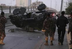 Başkentte zırhlı polis aracı üst geçitten düştü: 3 yaralı