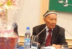 Özbekistan'ın milli şairi Abdulla Aripov öldü