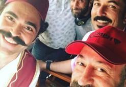 Cem Yılmaz'dan 'Deli Aşk' paylaşımı