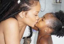 Rihanna'dan rekor kıran paylaşım!