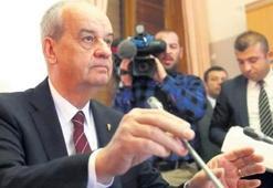 İlker Başbuğ komisyona damgasını vurdu!