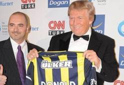 Resmi siteden Donald Trump'ı tebrik etti!
