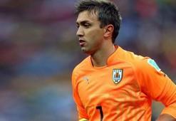 Muslera'nın kariyeri yollarda geçiyor