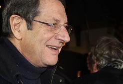 Rum lider Anastasiadis, Çipras ile görüşecek