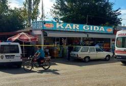 Eşini yaraladı, arkadaşını öldürdü