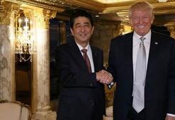 Trump ile ilk görüşen lider Japonya Başbakanı Abe oldu