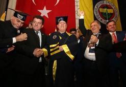 Aziz Yıldırım: "Şampiyon olursunuz ama büyük kulüp olamazsınız"