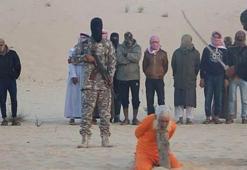 DEAŞ, 100 yaşındaki din adamının başını kılıçla kesti