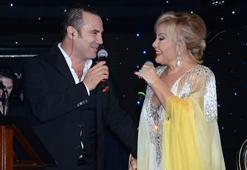 Emel Sayın’a aşığım