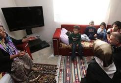 Vicdansız anne 10 çocuğunu evde bırakıp kayıplara karıştı