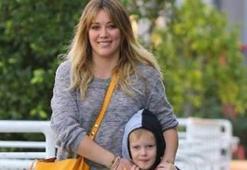 Makyajsız güzel Hilary Duff