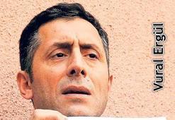 Tweet’le kutlayan avukat tutuklandı
