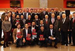 "Sarı Kırmızı Kareler" ödüllerini aldı!