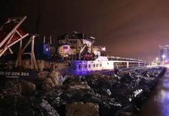 İstanbul'da Rus gemisi karaya oturdu!