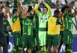 Güney Amerika Kupası, oyuncularını yitiren Chapecoense takımına verilecek