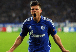 Galatasaray'dan açıklama: 'Niasse ve Huntelaar...'