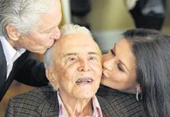 Kirk Douglas 100 yaşında!