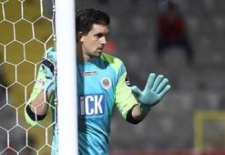 Futbol sahalarında görülmemiş olay!