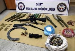Siirt'te bir evde PKK cephaneliği ele geçirildi