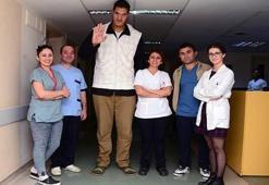 2.32 metrelik Suriyeli sığınmacı, ameliyatla yaşama tutundu