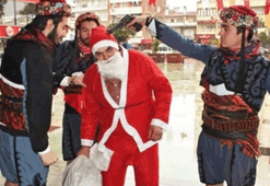 Aydın'da temsili "Noel Baba"nın başına silah dayayan 10 kişi serbest