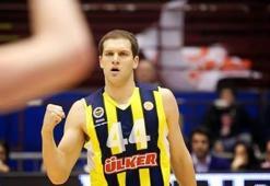 Fenerbahçe'ye müjde! Geri dönüyor...
