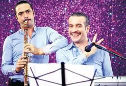 Çalgı Çengi İkimiz: Adı var komedisi yok...