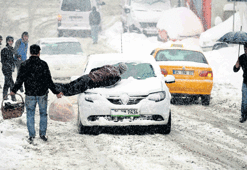 İstanbul kara saplandı