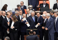 Siyaset kulisleri çalkalanıyor! AK Parti'nin yeni planı