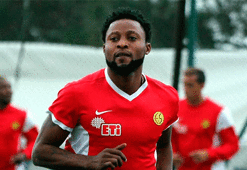 Lawal, Kayserispor ile anlaştı