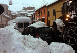 İtalya'da çığ faciası: 30 kişi hayatını kaybetti