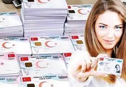 Yeni çipli kimlik kartı ile ilgili kritik açıklama! Eskileri ne olacak?