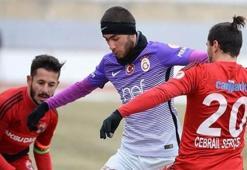 Rikerink gitmesine izin vermedi!