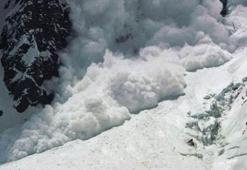Tacikistan'da çığ düştü: 7 ölü
