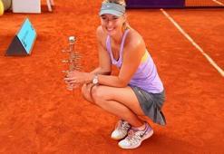 Madrid Açık'tan Sharapova'ya davet