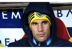 Robin van Persie'ye büyük şok!