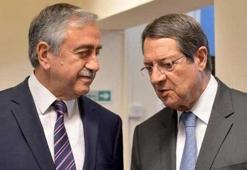 Rum lider toplantıyı terk etti