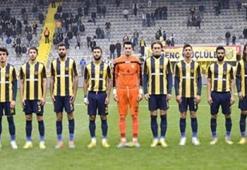 Seyircisiz maçın biletleri tükenmek üzere