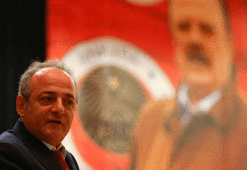 Yeni başkan Murat Cavcav