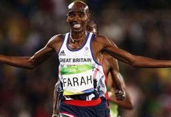 Farah salona rekorla veda etti