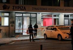 Syriza’nın bürosuna molotoflu saldırı!