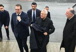 Mahkeme salonu karıştı! 'Dön önüne terbiyesiz!'
