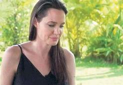 Angelina Jolie'nin ayrılık gözyaşları!