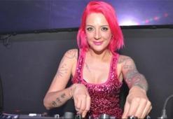 Berna Öztürk kimdir? (Survivor 2017'den elenen kişi)