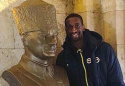 Fenerbahçeli isimden ünlü yazara cevap!