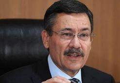 Gökçek 'bomba gibi haber' deyip açıkladı